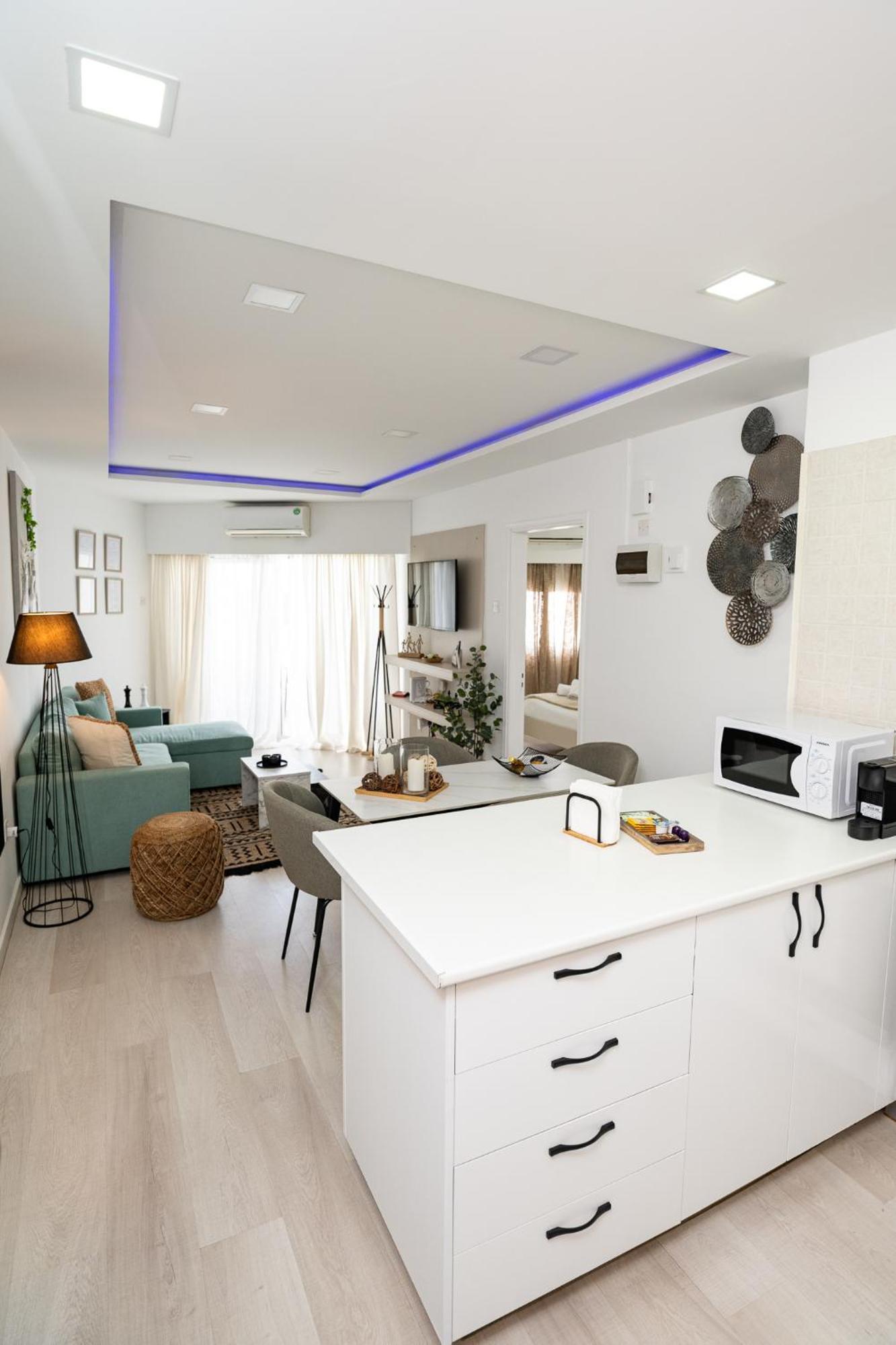 Lazuli Beach & Pool Apartment 501 Larnaca Exterior photo