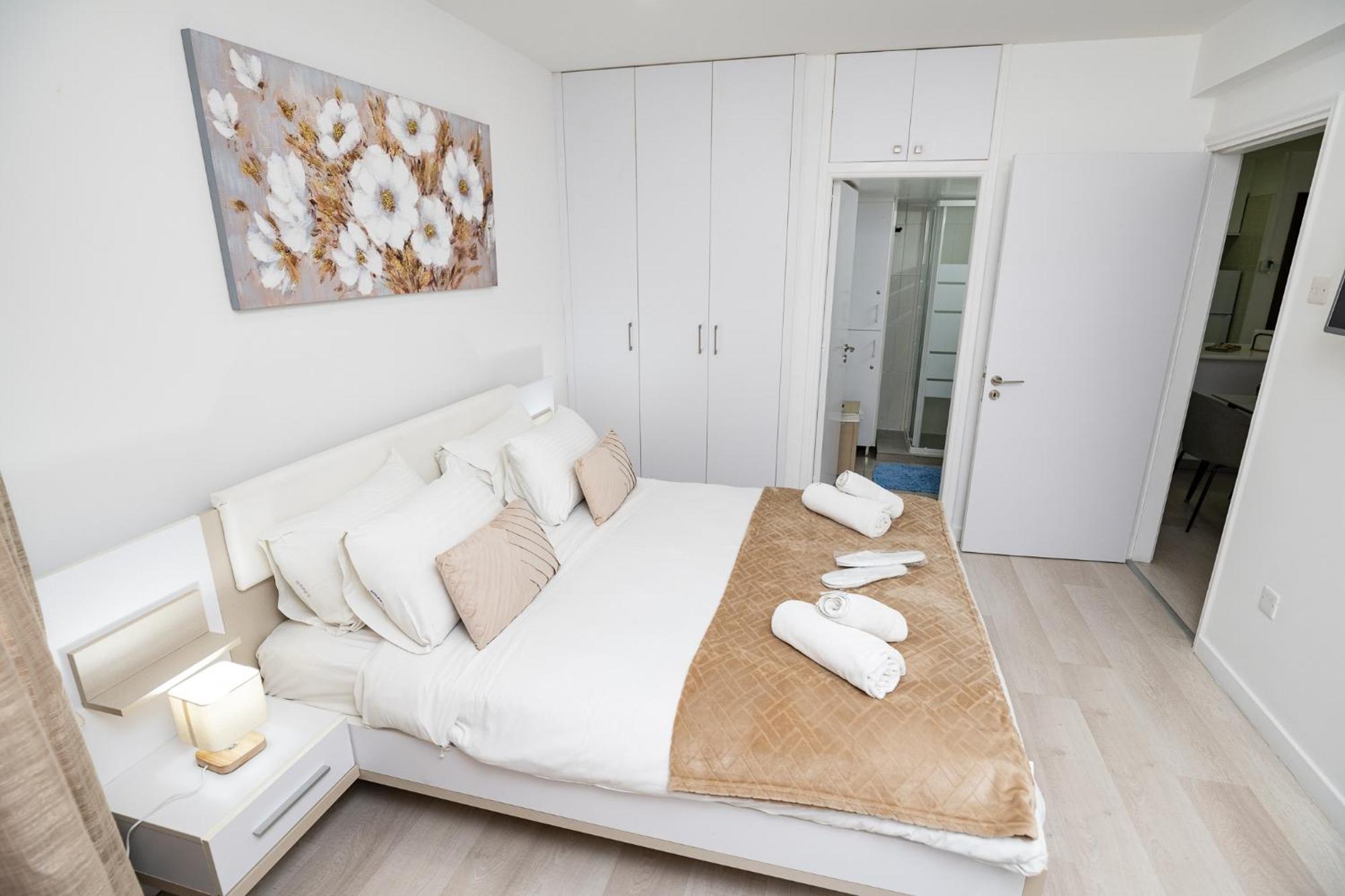 Lazuli Beach & Pool Apartment 501 Larnaca Exterior photo